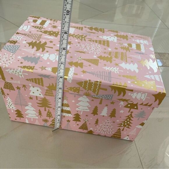 Set of 2 Pink Christmas Gift Boxes - Picture 7 of 9